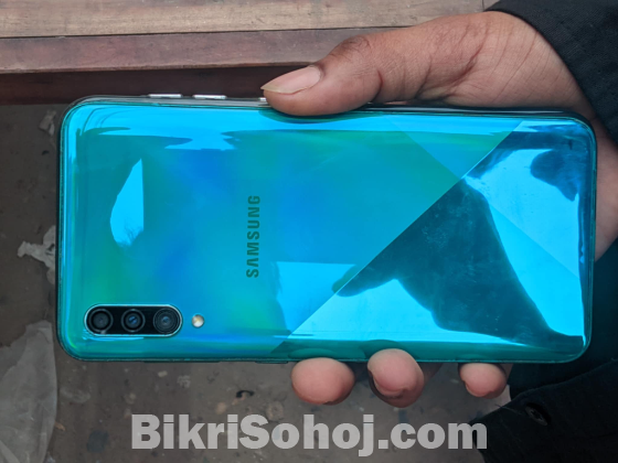 Samsung A30s